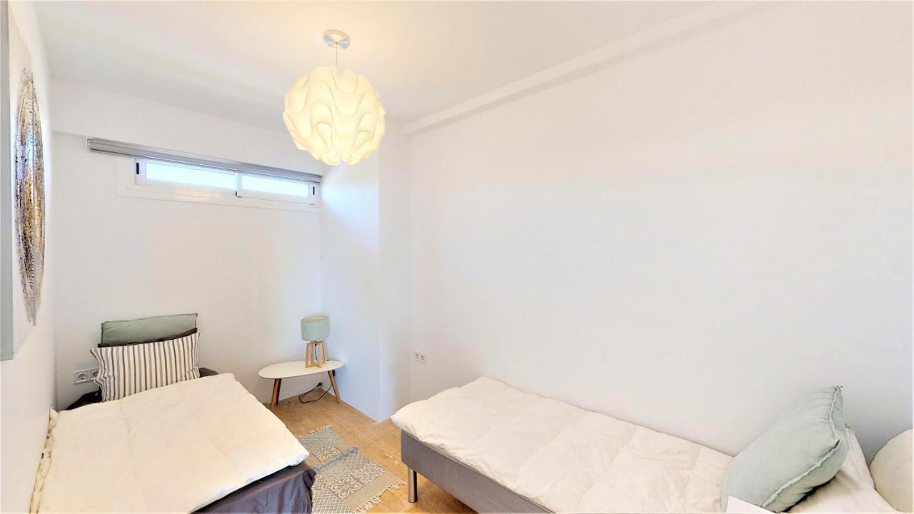 Olimpo - Fuengirola Beachfront Newly Renovated Apartment Exterior photo